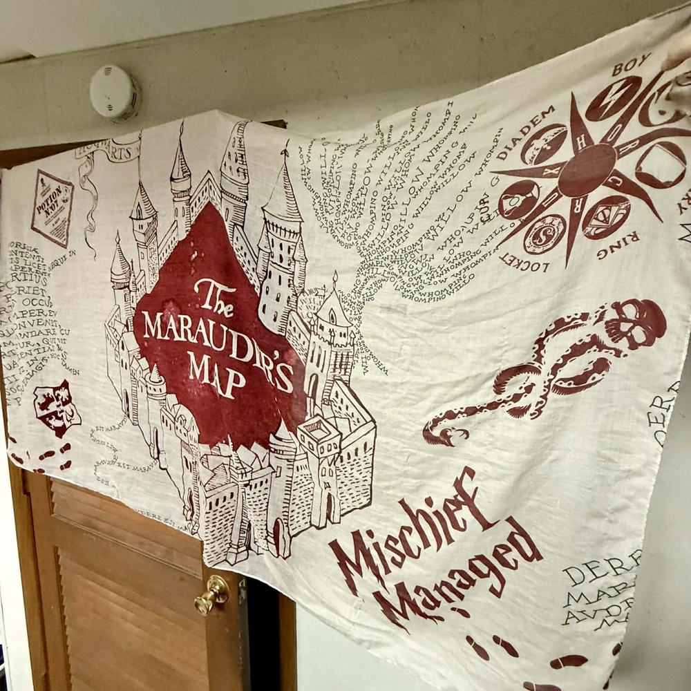 Harry Potter Marauder’s Map Lightweight Scarf Mischief Managed